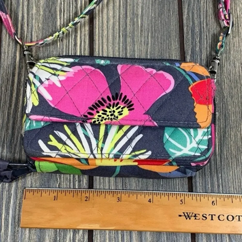Vera Bradley Floral Crossbody‎ Wallet Wristlet Purse Gray Pockets Small - Picture 2 of 8